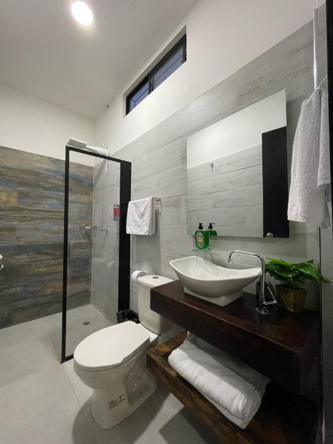 Amazonia Deluxe Calle 13 Leticia Extérieur photo
