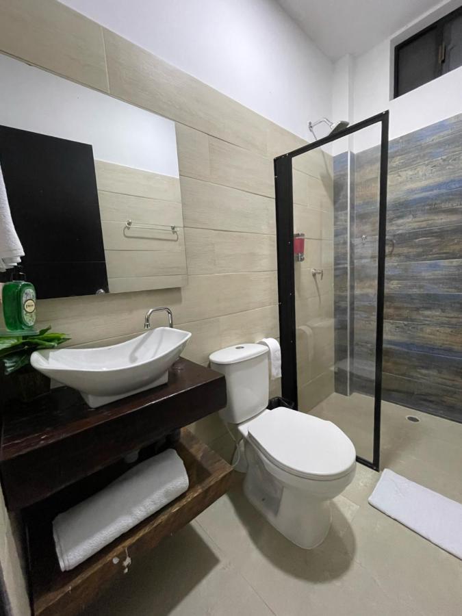 Amazonia Deluxe Calle 13 Leticia Extérieur photo