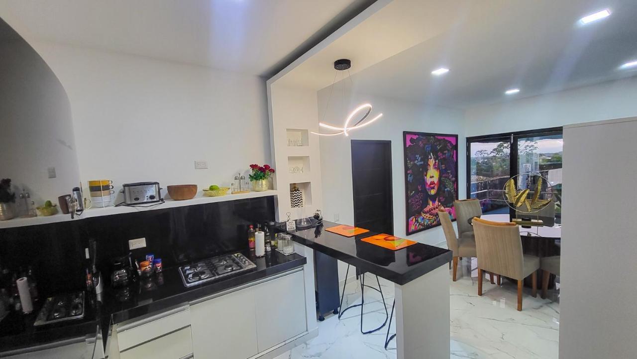Amazonia Deluxe Calle 13 Leticia Extérieur photo